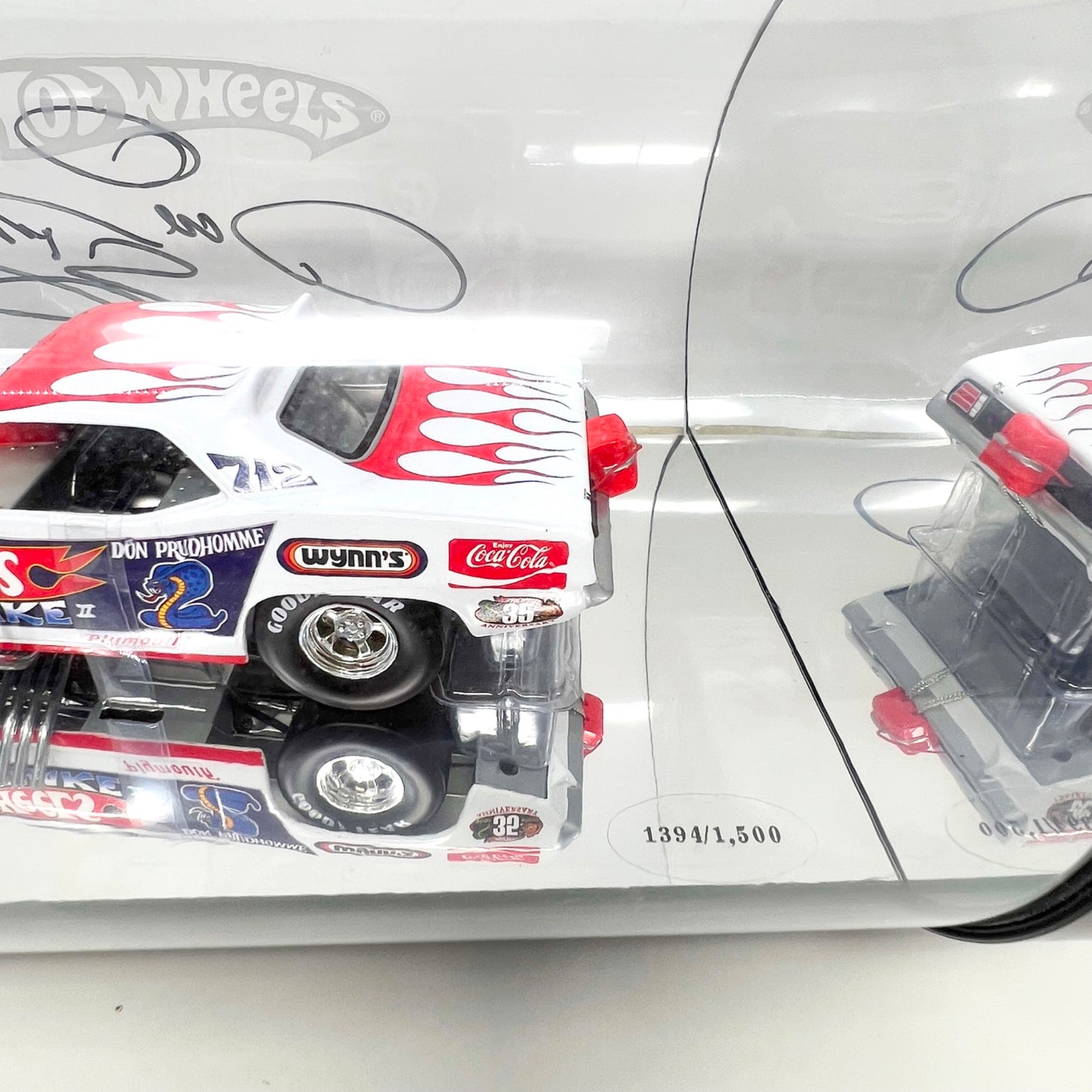 Hot Wheels Plymouth Barracuda Don Prudhomme The Snake 35th Anniversary Autograph