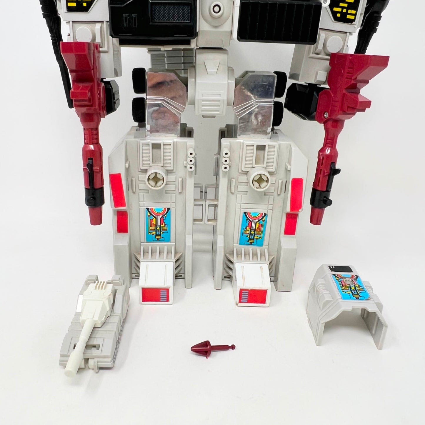 Vintage 1986 Transformers G1 Metroplex Action Figure