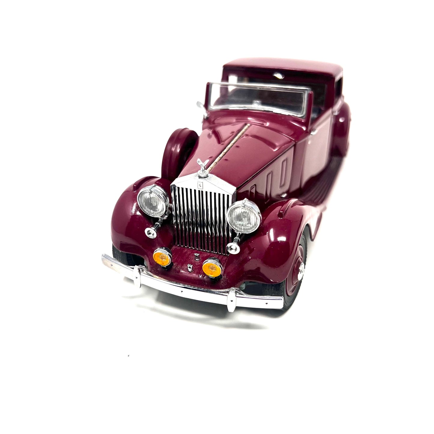 Danbury Mint 1938 Rolls Royce Phantom III Garnet 1:24 Scale